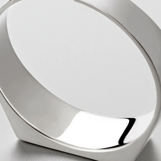 Anillo Minimalista en Acero Inoxidable